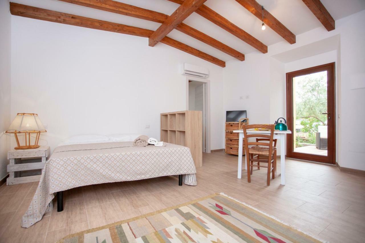 La Puppusedda Apartman San Teodoro  Kültér fotó